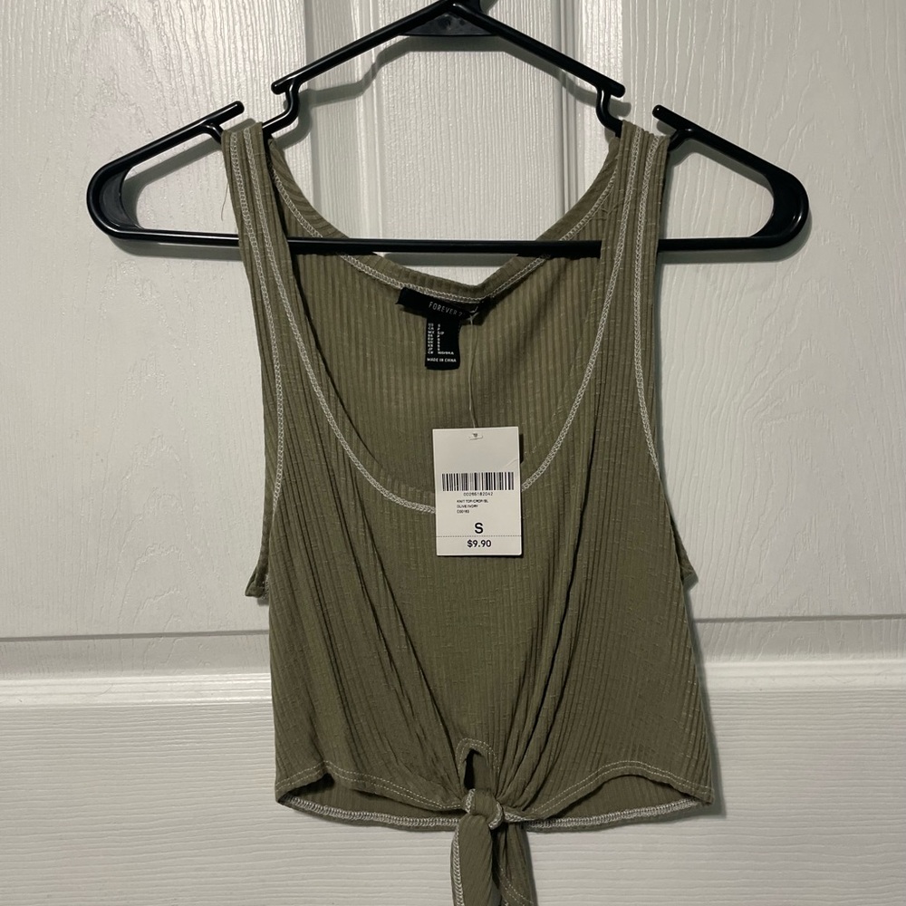 Cropped Ribbed Tank Top
